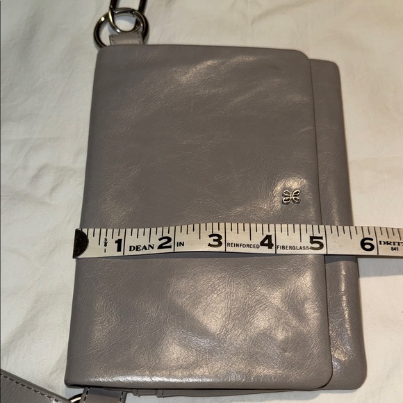 Hobo International Winn Belt Bag in Light Grey Retail $138.00 Pristine - Picture 3 of 16